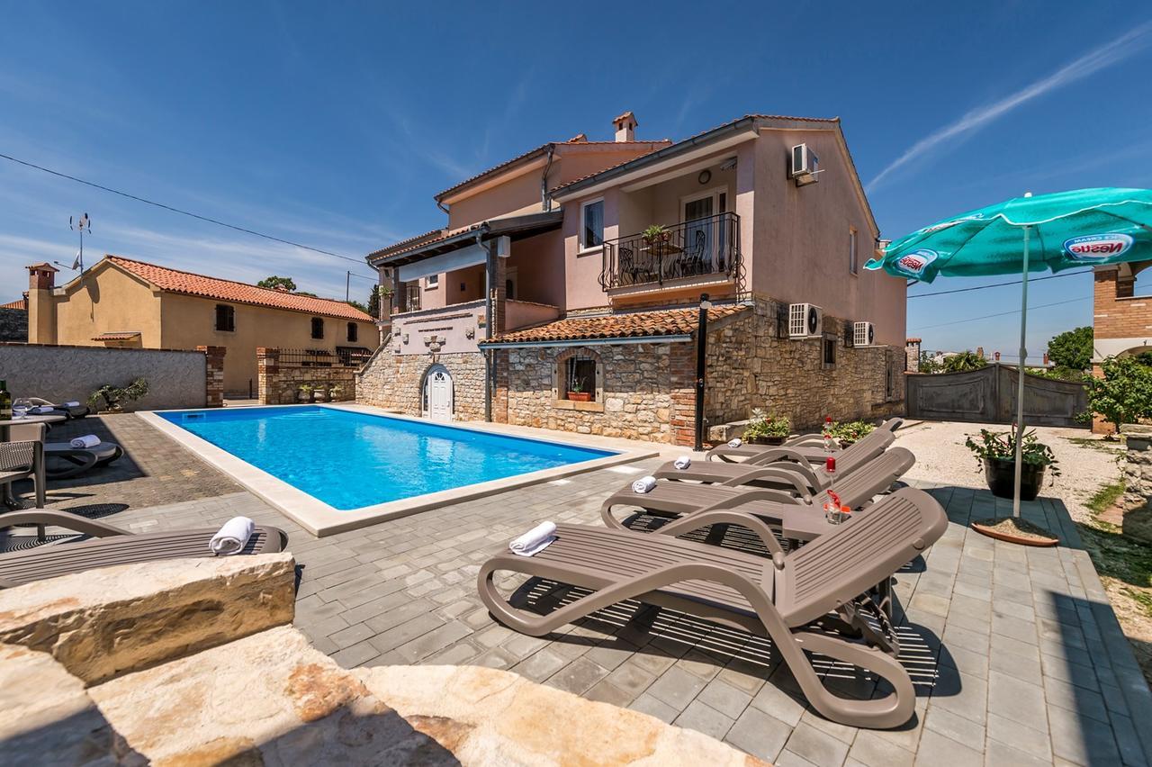 Villa Valtrazza Tar-Vabriga Екстер'єр фото
