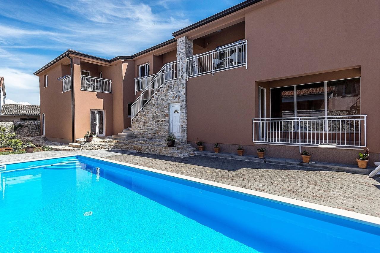 Villa Valtrazza Tar-Vabriga Екстер'єр фото