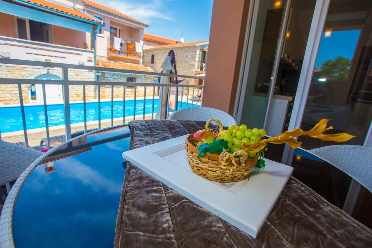 Villa Valtrazza Tar-Vabriga Екстер'єр фото