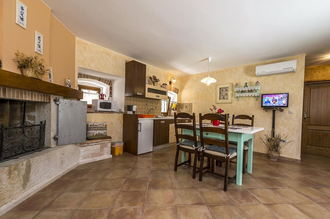 Villa Valtrazza Tar-Vabriga Екстер'єр фото